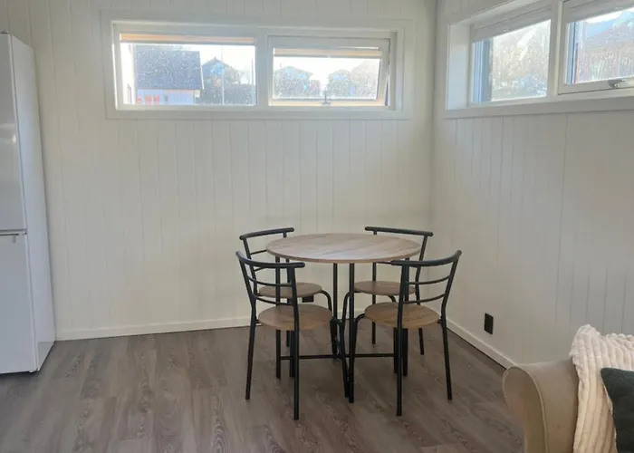 Kabelvag City Apartment 公寓 *